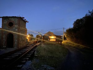 maam cross by night